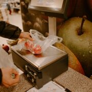 Packing and weighting products in grocery shop